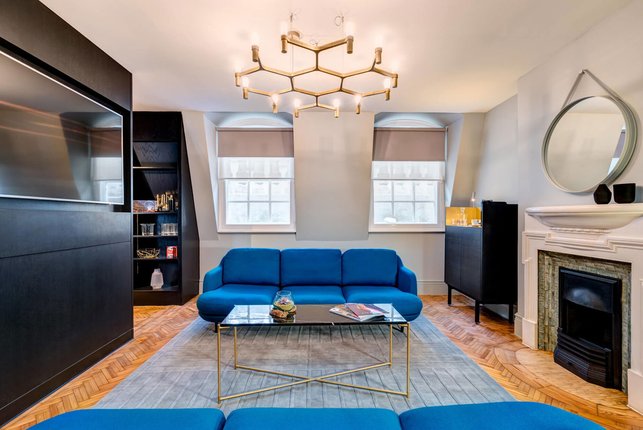 Living Room in the Temple Suite at Apex Temple Court Hotel