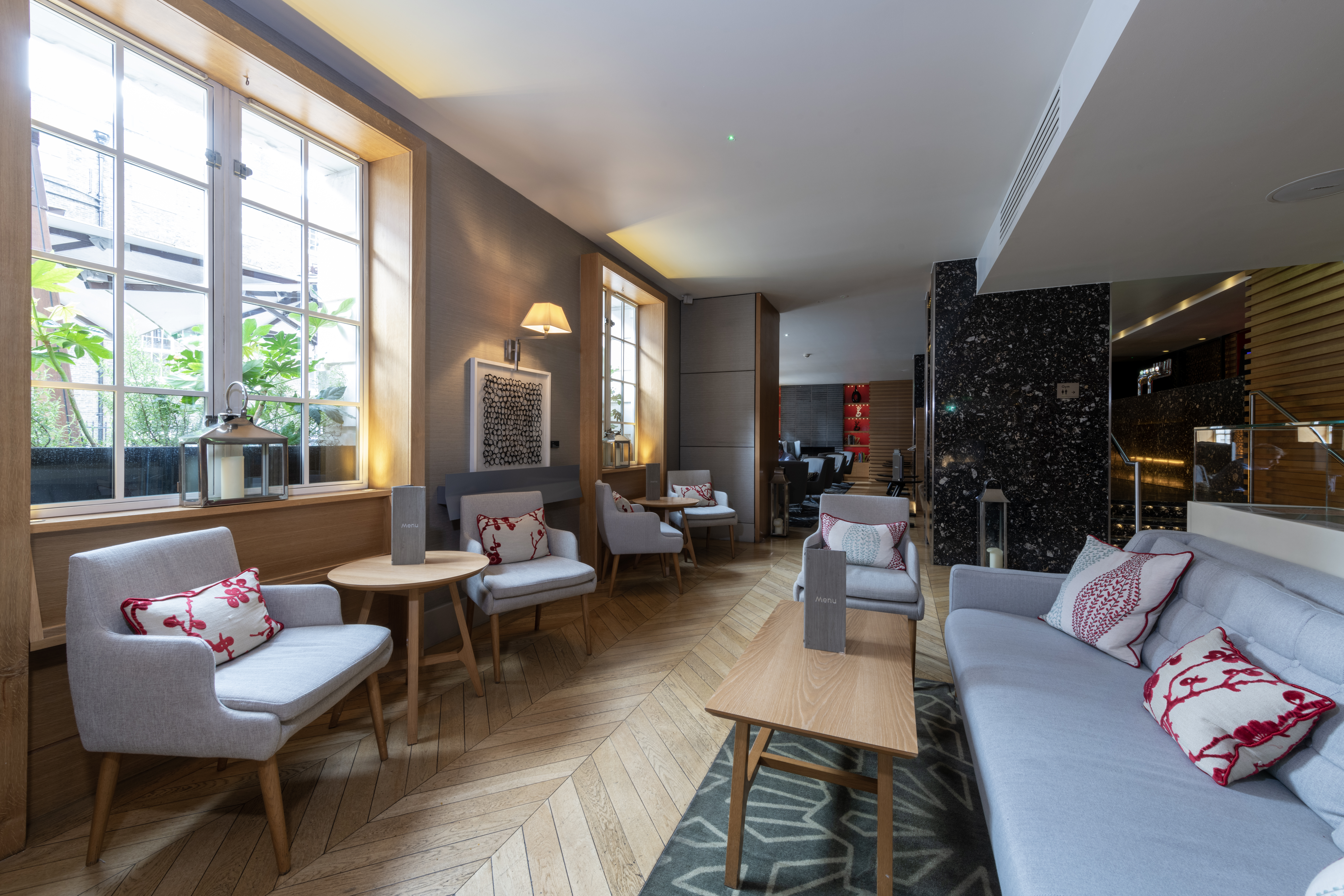 Chambers Bar at Apex Temple Court Hotel