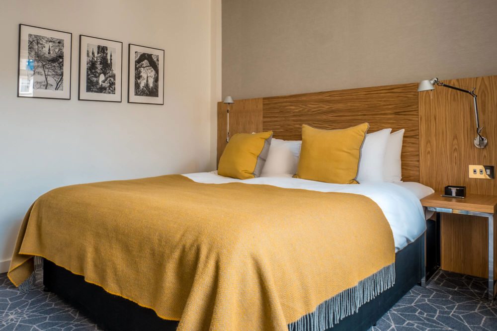 City Room at Apex Waterloo Place Hotel City Room king-size bed at Apex Waterloo Place Hotel