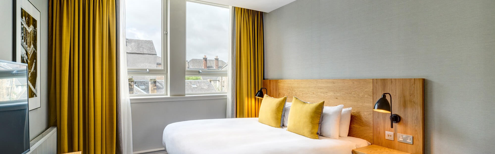 City Room with queen-size bed at Apex Grassmarket Hotel