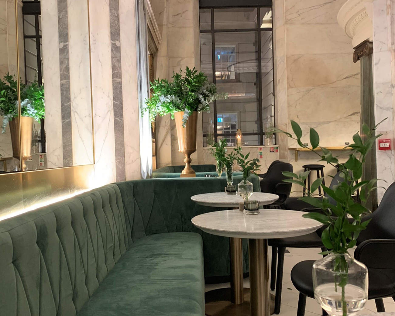 Lazy Ballerinas wine bar on Fleet Street Inside Lazy Ballerinas at Apex Temple Court Hotel