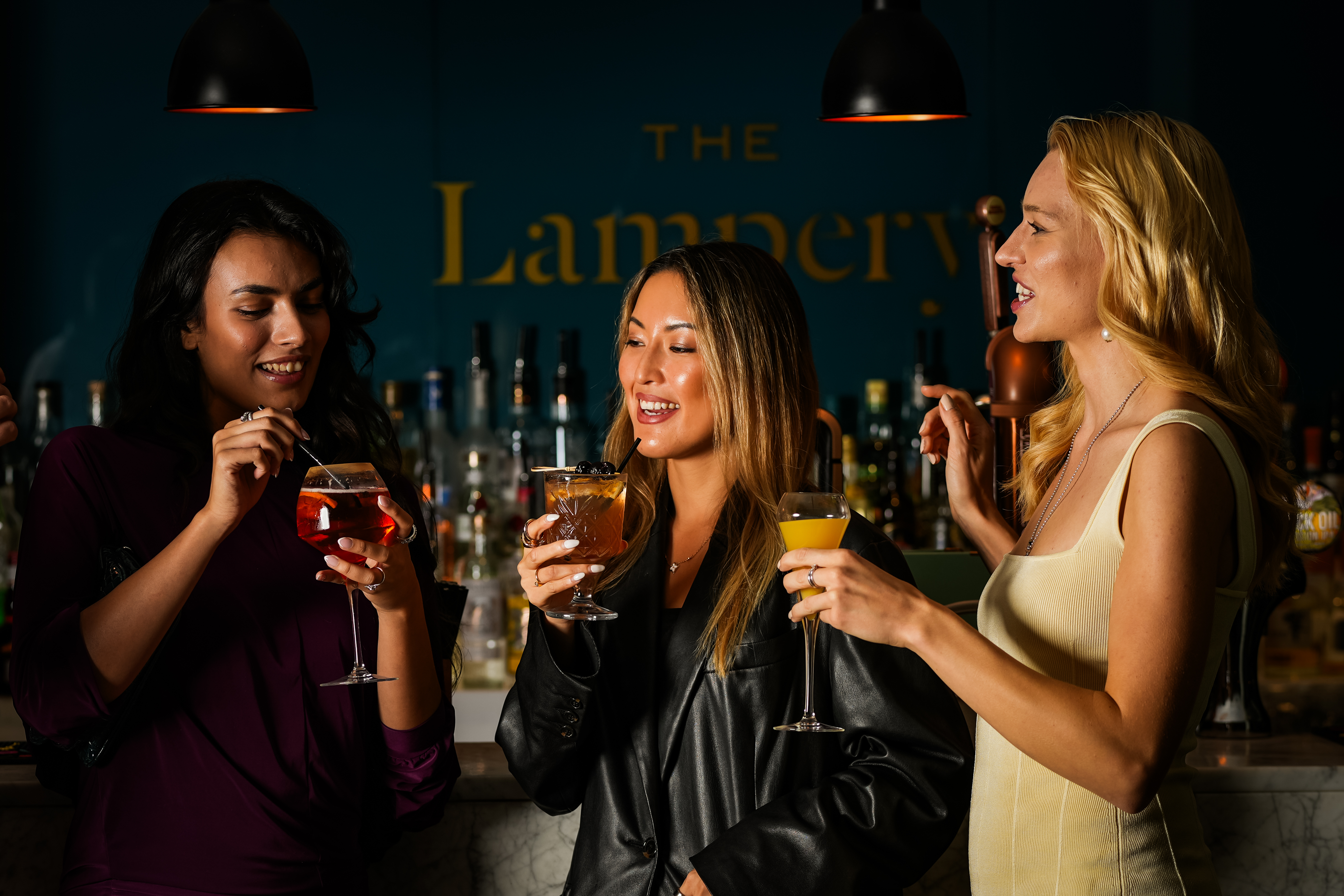 cocktails at the lampery restaurant and bar