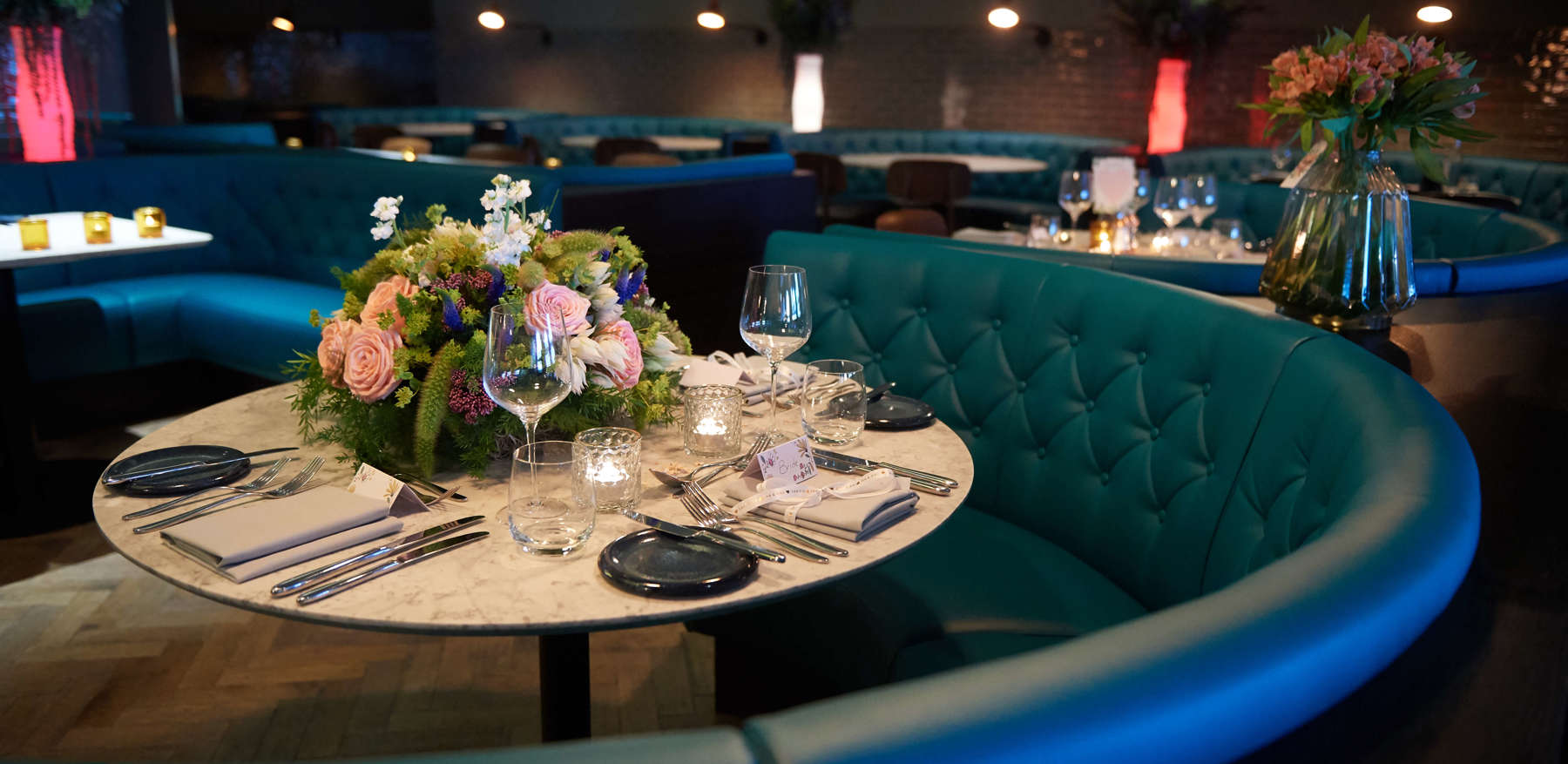 Wedding Table Setup With Flower Arrangement Wedding Table Setup With Flower Arrangement