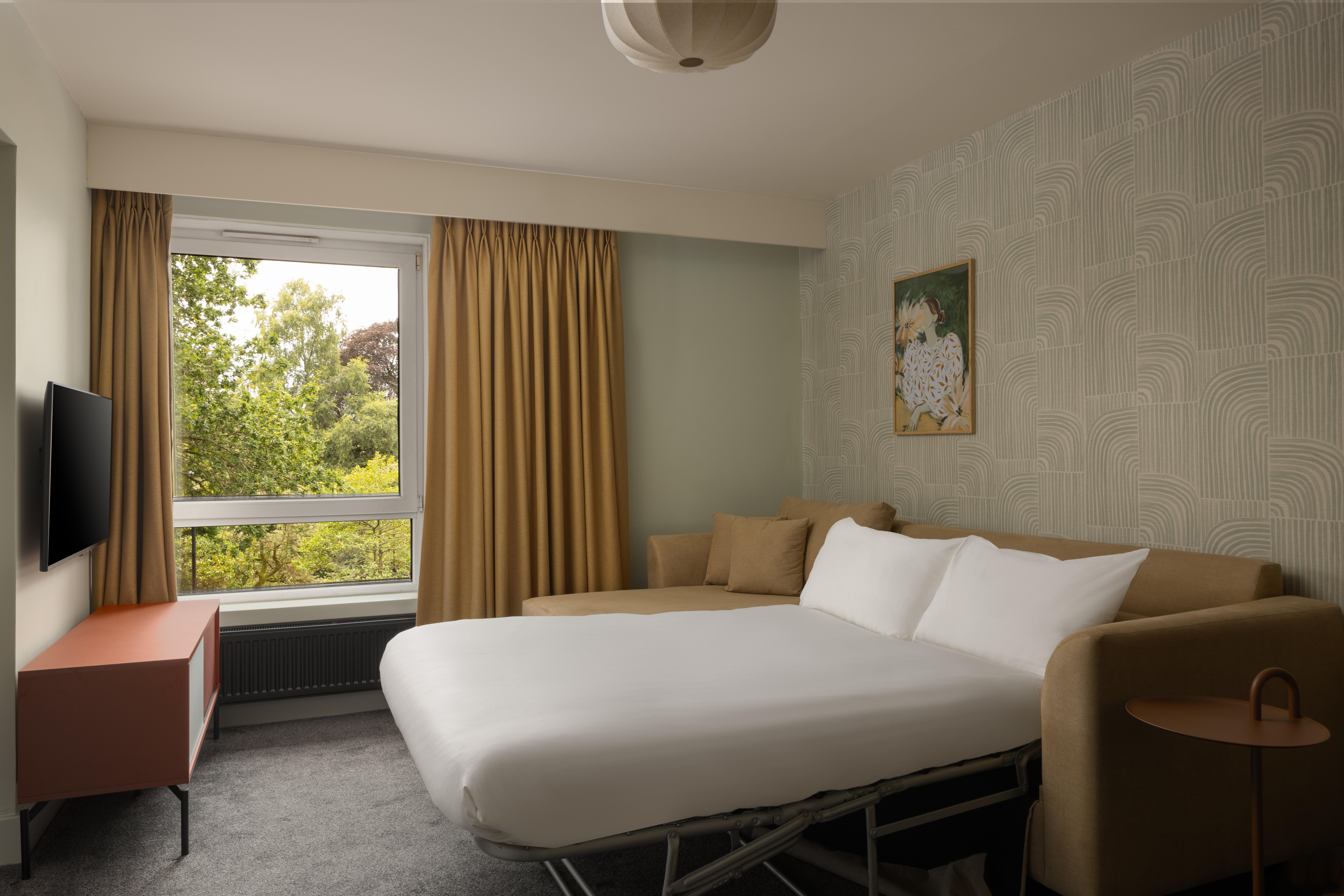superior family room apex dunblane hydro