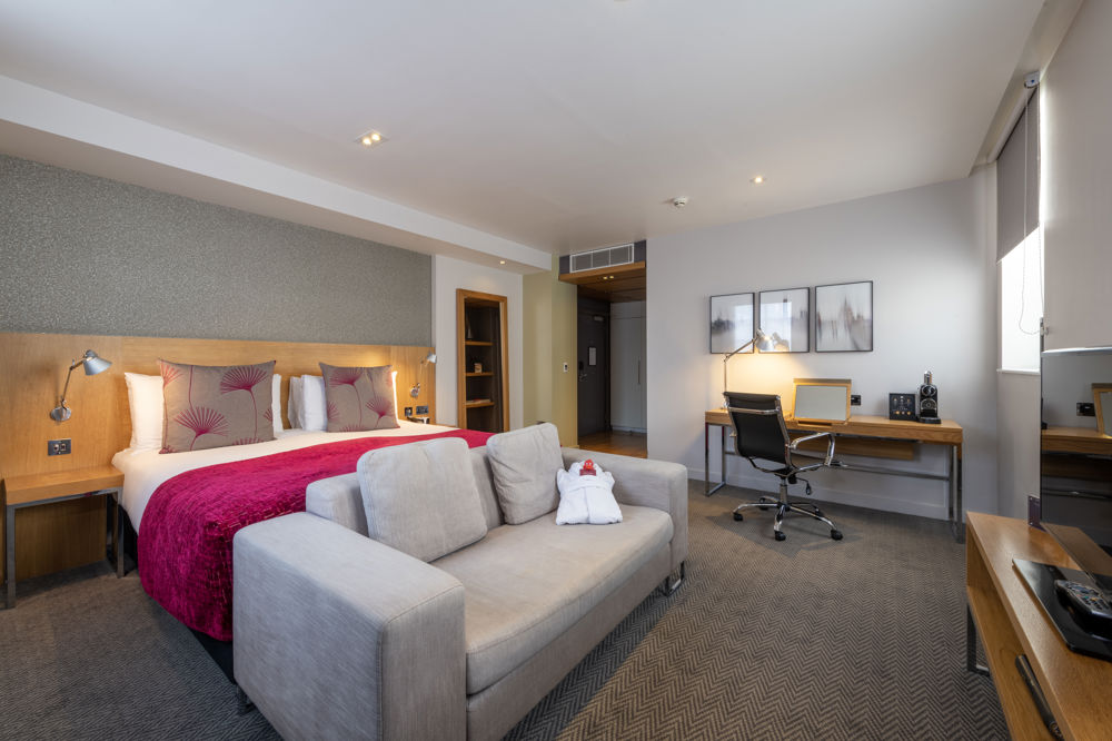 Superior Room at Apex Temple Court Hotel Superior Room at Apex Temple Court Hotel