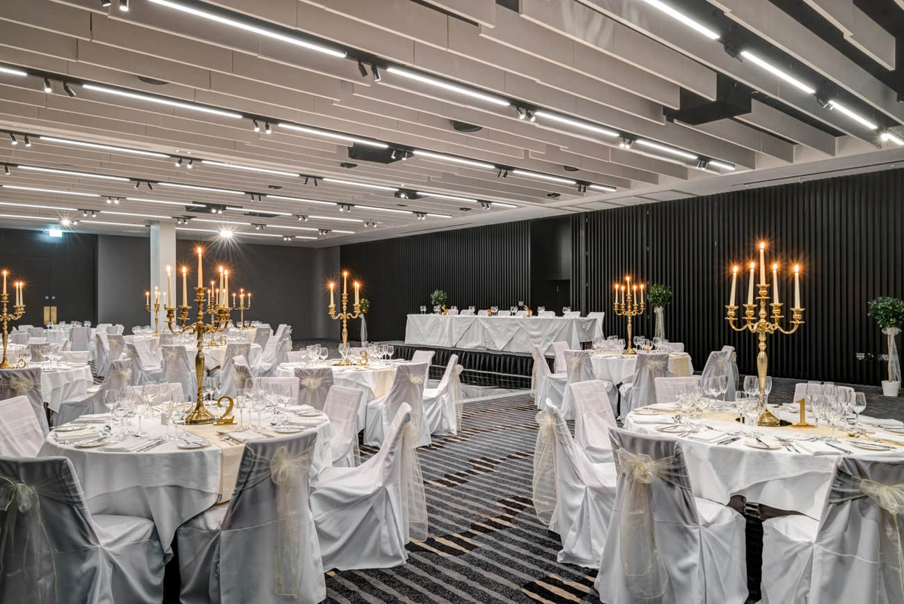 The Lansdown Suite at Apex City of Bath Hotel The Lansdown Suite set for wedding with white tablecloths and gold candles