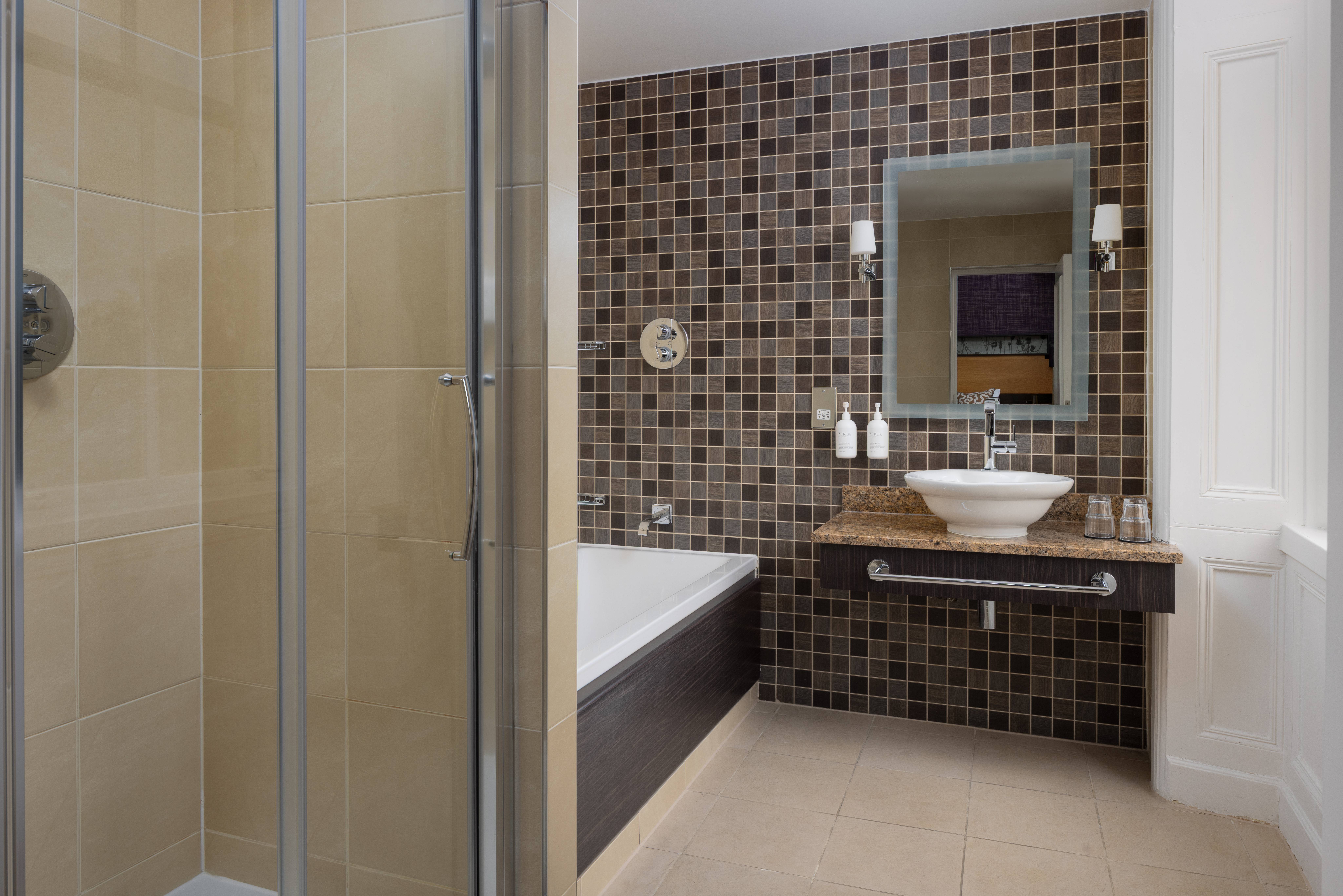 Superior Rooms at Apex Dunblane Hydro