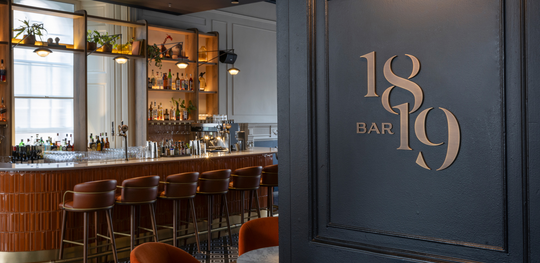 Bar 1819 Bar 1919