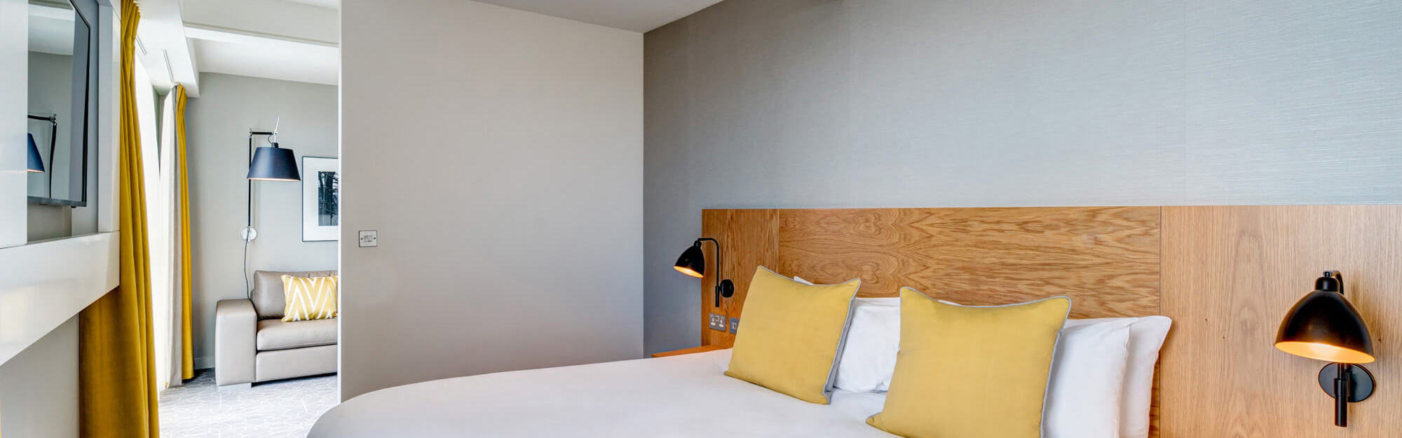 Junior Suite bedroom at Apex City Quay Hotel & Spa Junior Suite bedroom at Apex City Quay Hotel