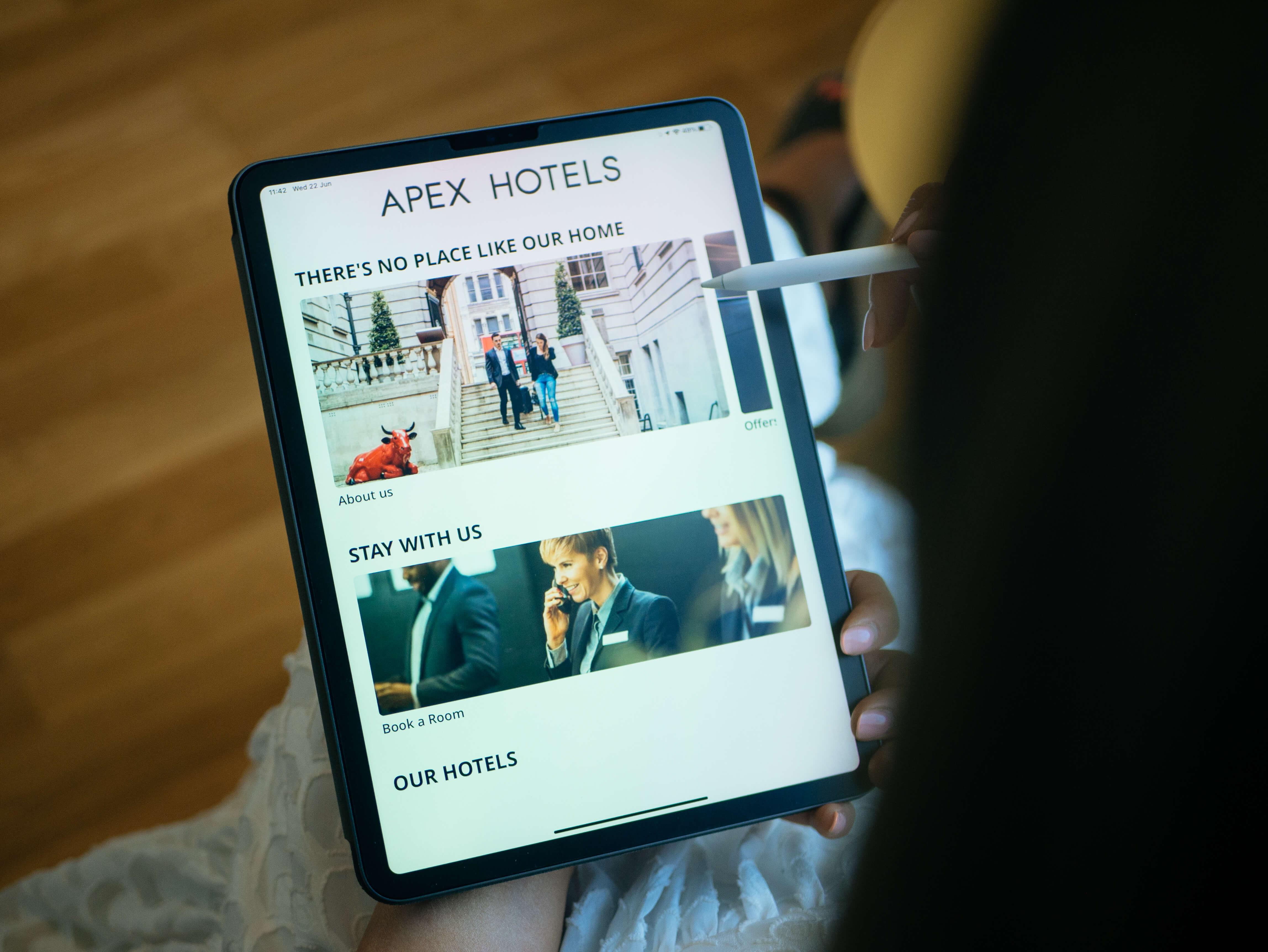 Apex Hotels & Rewards App