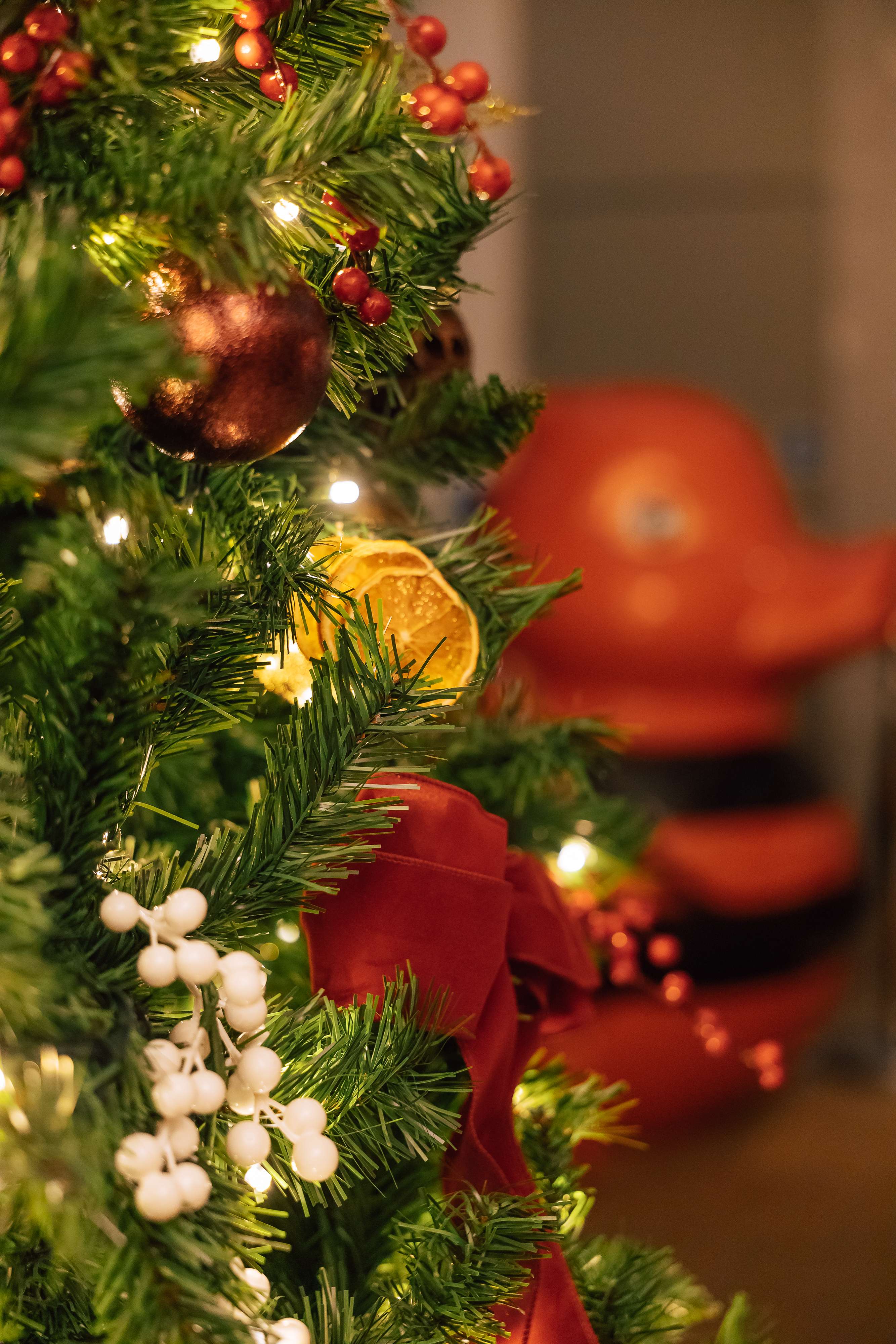 christmas decoration at apex city quay hotel